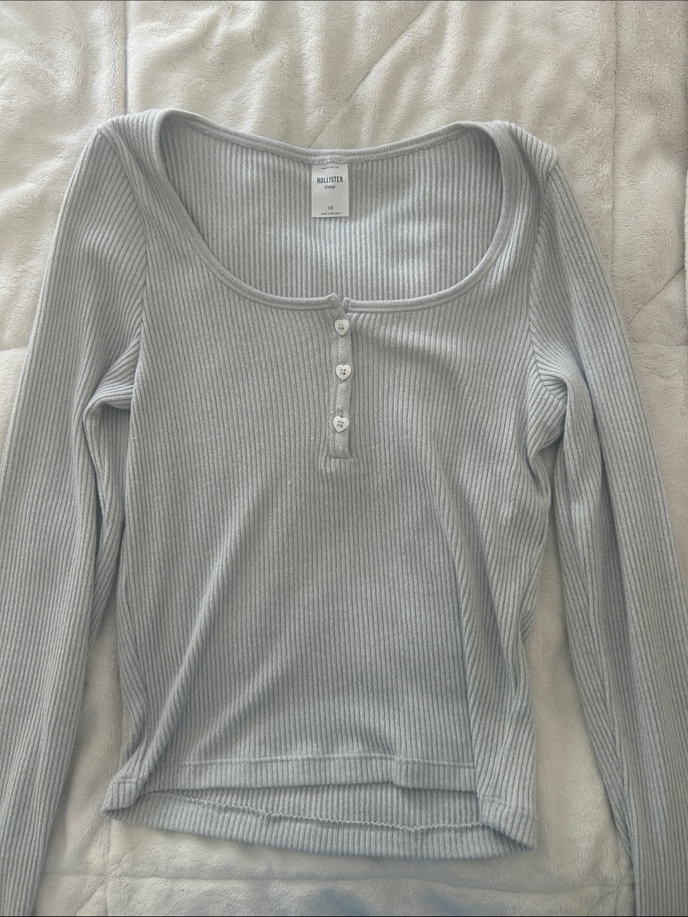Hollister Light Gray Ribbed Scoop-Neck Henley Long-Sleeve Top